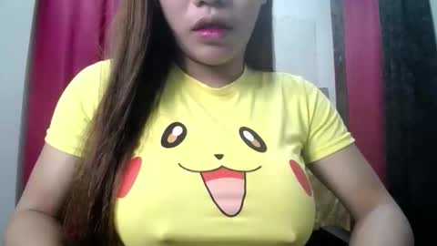 Snapshot of cutepinay143 chatting on 20, 5, 2026 isabel online show from 20, 5, 2026