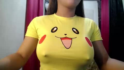 Snapshot of cutepinay143 chatting on 28, 5, 2026 isabel online show from 28, 5, 2026