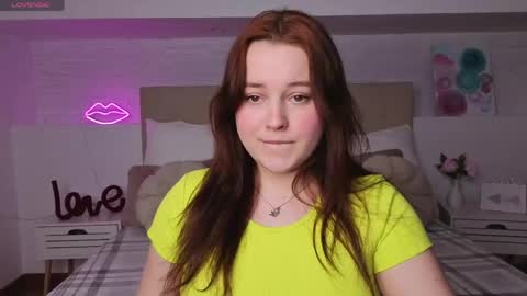 Snapshot of cutie__cutiee_ chatting on 30, 4, 2026 Nika online show from 30, 4, 2026