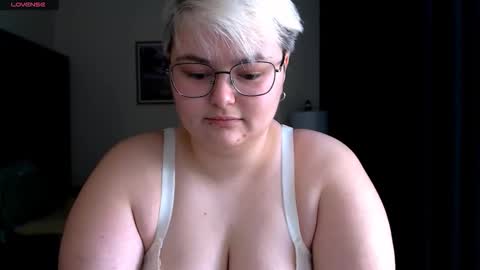 Sophie  Lilith online show from 28, 11, 2025