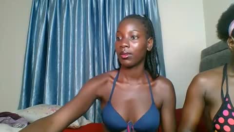 Snapshot of cutie_liqy chatting on 3, 12, 2025 Liqy online show from 3, 12, 2025