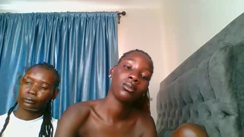 Snapshot of cutie_liqy chatting on 10, 1, 2026 Liqy online show from 10, 1, 2026