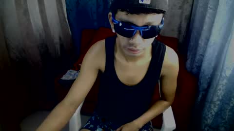 Snapshot of cutie_mico chatting on 4, 8, 2026 cutie_mico online show from 4, 8, 2026