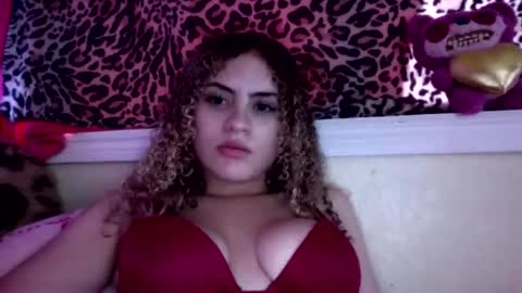 Snapshot of cutiekaylee chatting on 7, 5, 2026 cutiekaylee online show from 7, 5, 2026