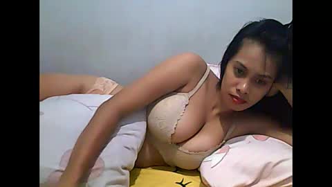 Snapshot of cutietrina chatting on 8, 12, 2024 CutieTrina online show from 8, 12, 2024
