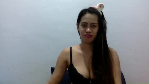 Snapshot of cutietrina chatting on 19, 12, 2024 CutieTrina online show from 19, 12, 2024