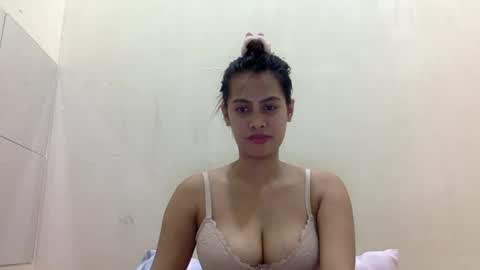 Snapshot of cutietrina chatting on 15, 1, 2025 CutieTrina online show from 15, 1, 2025