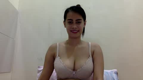 Snapshot of cutietrina chatting on 16, 1, 2025 CutieTrina online show from 16, 1, 2025