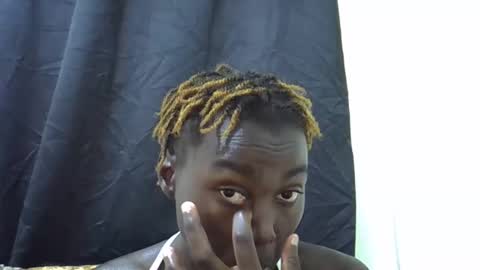 cuttey_slim22 online show from 15, 4, 2026