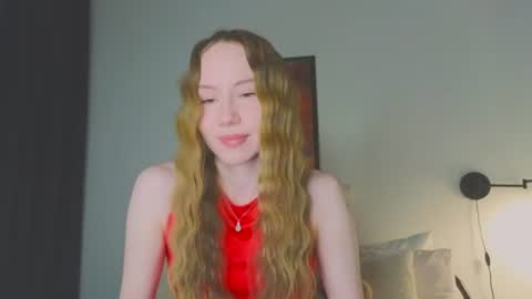 Snapshot of cuute_angell chatting on 24, 6, 2026 Virginia See you on Sunday online show from 24, 6, 2026