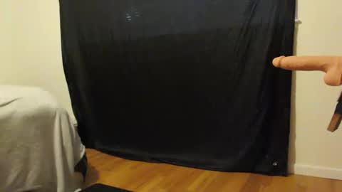 Snapshot of cwlizzy chatting on 17, 12, 2025 cwlizzy online show from 17, 12, 2025