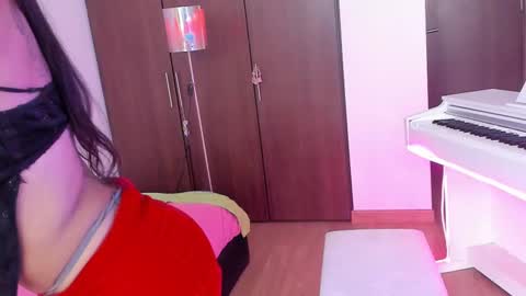 Cyan online show from 24, 2, 2025