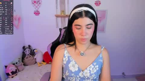 Snapshot of cyber_lizz chatting on 27, 5, 2026 Liz online show from 27, 5, 2026