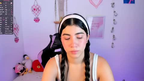 Snapshot of cyber_lizz chatting on 3, 6, 2026 Liz online show from 3, 6, 2026