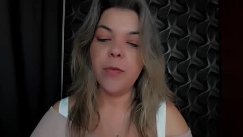 Snapshot of cyberdomme chatting on 22, 5, 2026 Full time mean bitch. online show from 22, 5, 2026