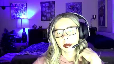 Snapshot of cyberkaleninja chatting on 5, 1, 2025 Nicki Molotov online show from 5, 1, 2025