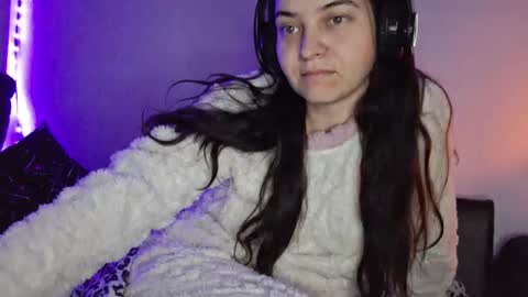 Cyndee Winter online show from 18, 12, 2024