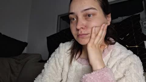 Cyndee Winter online show from 2, 1, 2025