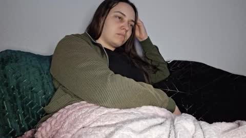 Cyndee Winter online show from 4, 3, 2025