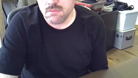 cyrsug online show from 15, 4, 2026