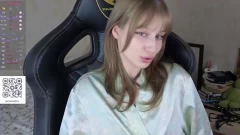 cyyberwhore online show from 4, 12, 2025