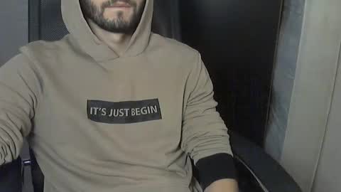 Snapshot of d_____________k chatting on 2, 11, 2025 Dolce online show from 2, 11, 2025