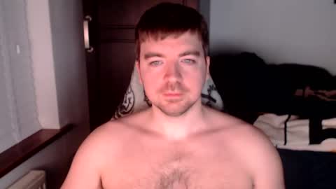 d_surman1994 online show from 17, 2, 2025