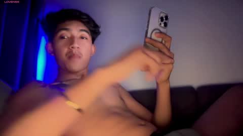   online show from 4, 1, 2025