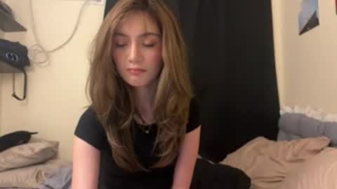 Snapshot of dabaddest_kat chatting on 16, 7, 2026 kat online show from 16, 7, 2026