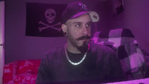 Snapshot of dabirdfree chatting on 19, 4, 2026 Destroyer online show from 19, 4, 2026