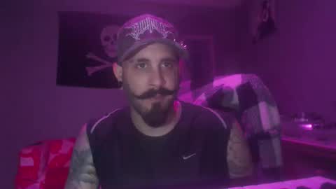 Snapshot of dabirdfree chatting on 7, 6, 2026 Destroyer online show from 7, 6, 2026