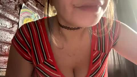 dabqueen_1994 online show from 22, 3, 2026