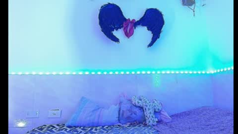 dabria_luxe online show from 4, 6, 2026