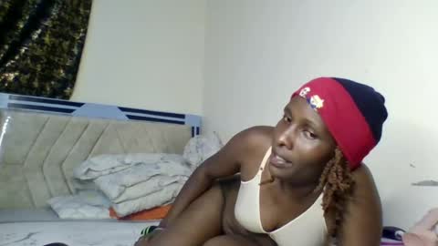 Snapshot of daddies_lover chatting on 16, 6, 2026 Goddess online show from 16, 6, 2026
