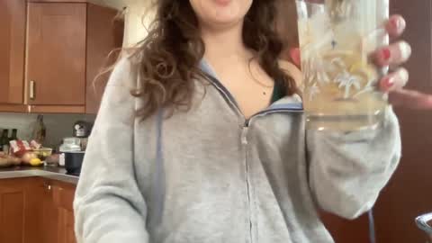 Belle  Email daddydaycarecb  online show from 18, 12, 2025