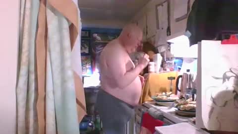 Daddy online show from 13, 3, 2026