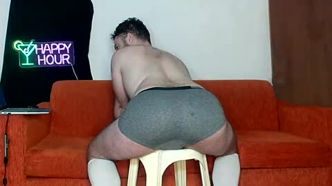 Greekboy28 online show from 8, 4, 2026