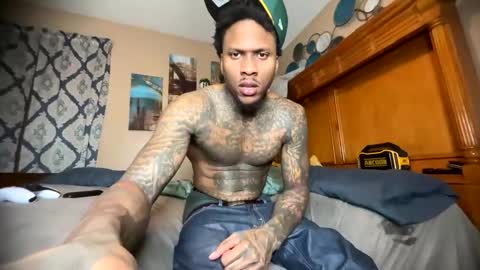 Snapshot of daddyjanimal chatting on 5, 11, 2025 sexy tatted king bbc online show from 5, 11, 2025