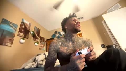 Snapshot of daddyjanimal chatting on 13, 4, 2026 sexy tatted king bbc online show from 13, 4, 2026