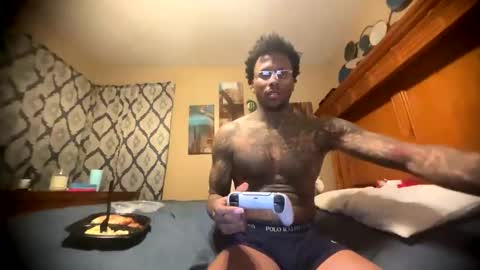 Snapshot of daddyjanimal chatting on 15, 4, 2026 sexy tatted king bbc online show from 15, 4, 2026