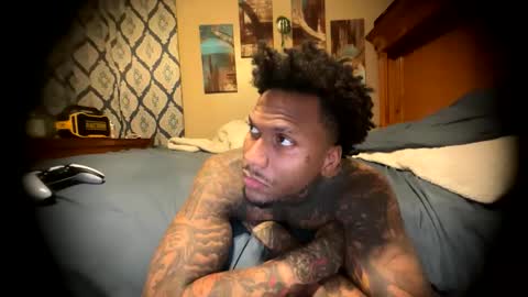 Snapshot of daddyjanimal chatting on 18, 4, 2026 sexy tatted king bbc online show from 18, 4, 2026