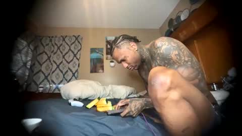 Snapshot of daddyjanimal chatting on 21, 5, 2026 sexy tatted king bbc online show from 21, 5, 2026