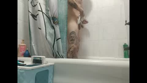 Snapshot of daddylongdick3359 chatting on 24, 3, 2026 Coxxxinmouf online show from 24, 3, 2026