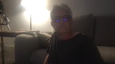 daddymike92883_1 online show from 4, 2, 2025