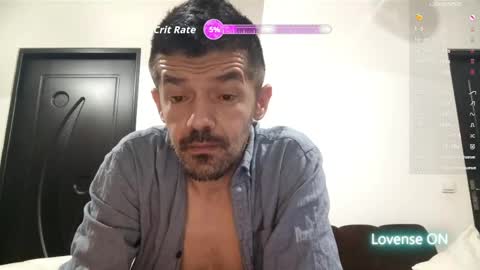 Snapshot of daddynextdoor86 chatting on 31, 5, 2026 daddynextdoor86 online show from 31, 5, 2026