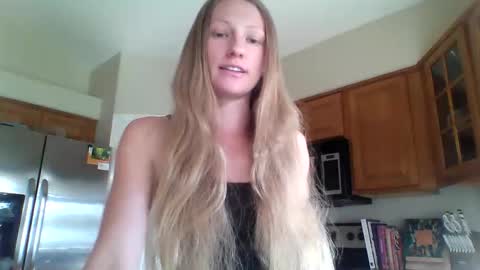 Snapshot of daddysexyslutlove chatting on 2, 6, 2026 daddysexyslutlove online show from 2, 6, 2026