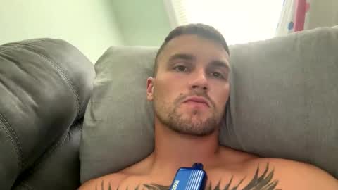 Snapshot of daddyyjus chatting on 9, 4, 2026 daddyyjus online show from 9, 4, 2026