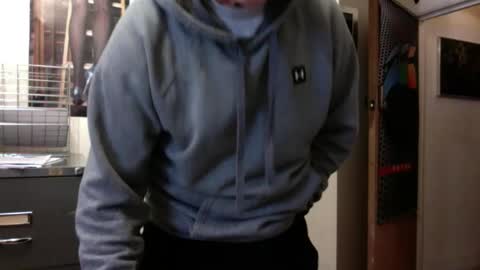 Snapshot of dadooronron69 chatting on 12, 10, 2025 dadooronron69 online show from 12, 10, 2025