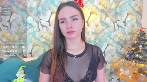 Snapshot of dafnevega chatting on 20, 12, 2024 Dafne online show from 20, 12, 2024