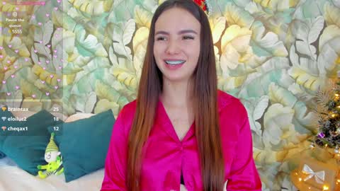 Snapshot of dafnevega chatting on 26, 12, 2024 Dafne online show from 26, 12, 2024